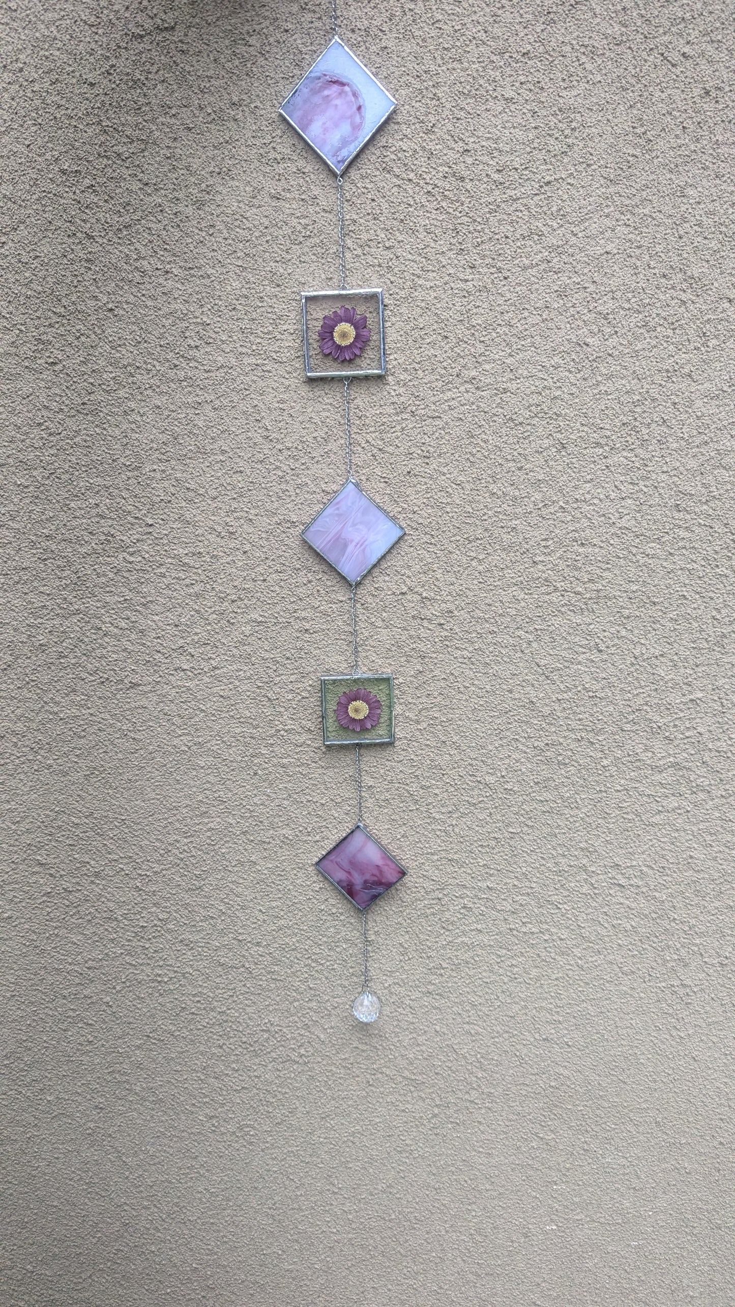Hanging garland